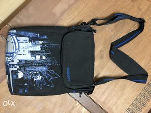 10 inches laptop messanger/sling bag