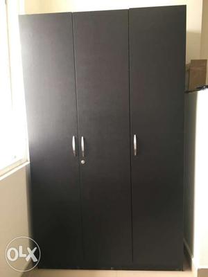 3 Door MDF Wardrobe- 47x22 inches