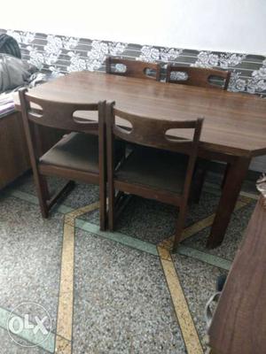 4 Chairs and one Dining Table in Superb Condition