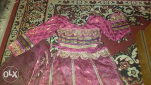 5 to 6 years ghagra blouse.. with dupatta...