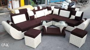 A new sofa corner kreem and brown coloure