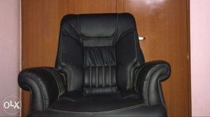 BigBoss Recliner Revolving Office Chair 5 days old