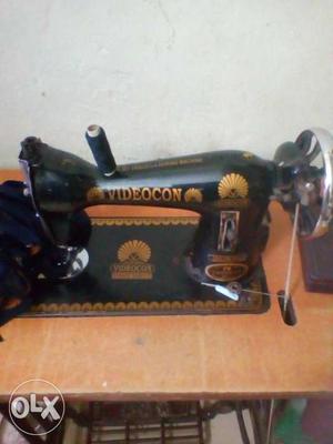 Black Videocon Manual Sewing Machine