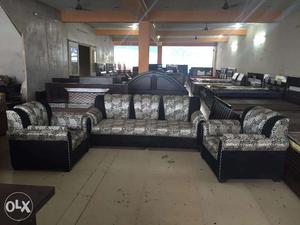 Brand new 3+1+1 Sofa set Excellent condition for sale