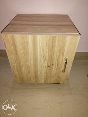 Brown Wooden 1-drawer Chest