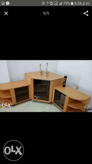 Damro Tv corner in very good condition as good as new