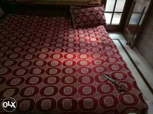Double bed without box good condition