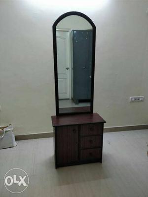 Dressing table in good condition for sale.