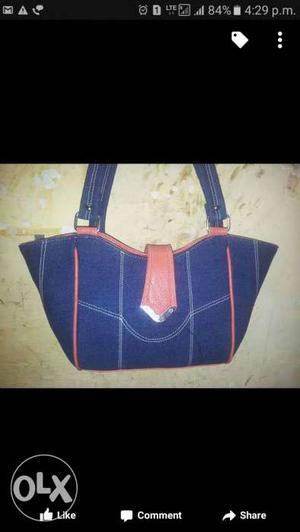 Fancy ladies bag in new condition, jeans and