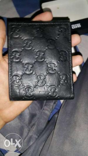 Good quality wallet with good brand Original