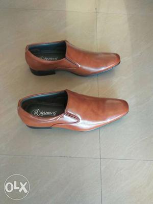 Guava Brown Patent Leather shoes size 9 unused