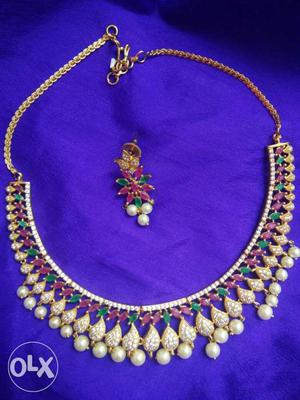 Pure czeds neck and pearls set 600