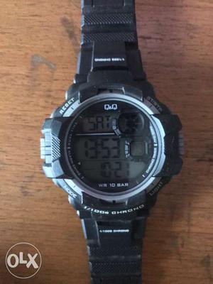 Round Black Q And Q Digital Watch