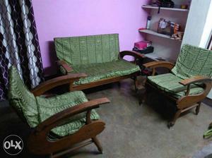 Sagon 2+1+1 seater sofa for urgent sale