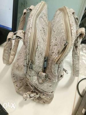 Women's Beige Floral Handbag