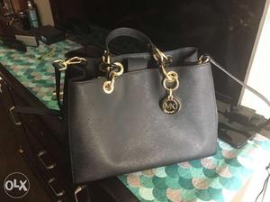 Women's Black Michael Kors Leather 2-way Bag