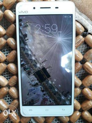 1year old.Full condition.Bill Box.vivo v3