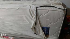 2 Springfit king size mattress in good condition