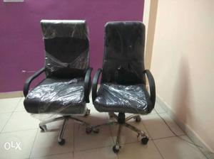 2 black revolving chair new condition