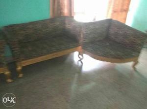3 years old sofa...selling it coz want to buy new