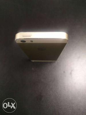 Apple Iphone 5S 32GB Gold.. Good Condition..