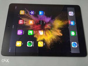 Apple iPad air 2, 8 months old, cellular + WiFi, 32 gb