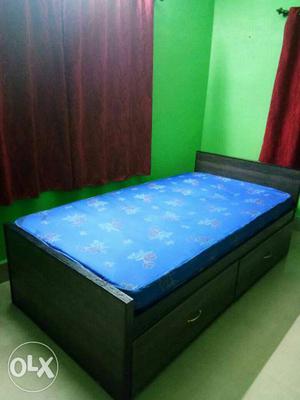 Black And Blue Bed Set