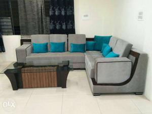 Brand New Designer Sectional Couch With Throw Pillows