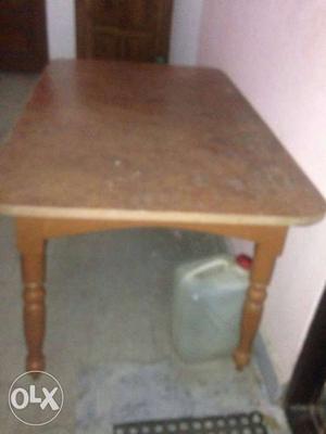 Dining table 2yrs old without chairs pure wood