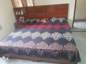 Double bed with 2 side tables only few months old