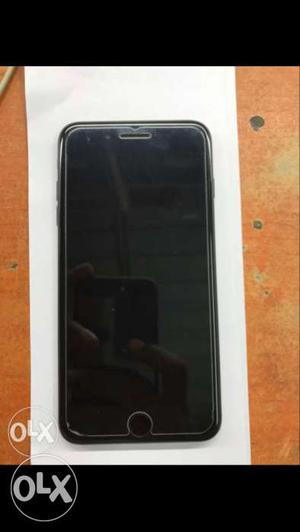 IPhone 7 32 gb variant 1 year old with bill,box&