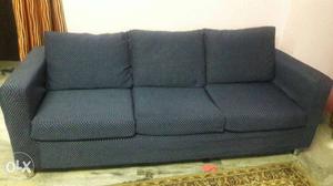 It's a godrej interio 3+1 sofa set only 4 yrs old