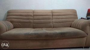 Jumbo size Sofa set 3+2 for sale.
