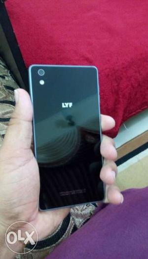 LYF mobile 3months old with bill charger