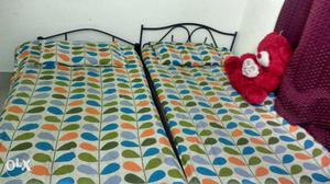 Metal bed rs each... 2 nos