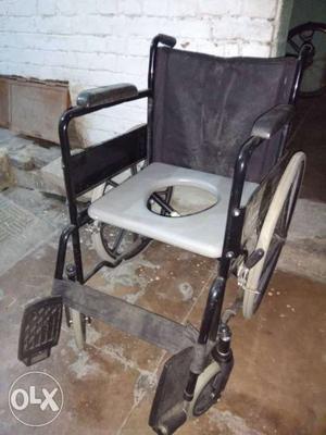 Portable wheel chair Only 6 month old Very less