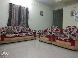 Red And Yellow Fabric Padded Sofa Set