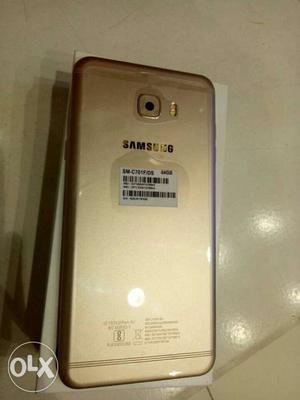 Samsung C7 pro 1 month used excellent condition