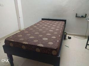 Single bed with 5Inches mattress (4Years