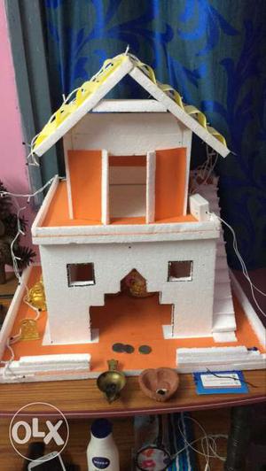 Small house for decoration and for kids to play.