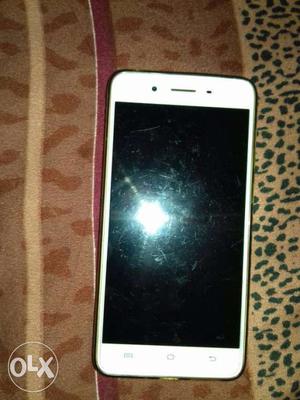 Vivi y55 phone in good condition 5 months old all