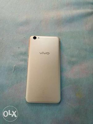 Vivo v5s tow month old fill wranty full ishord