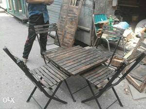 Wood and iron mix daining table set 4 seater..