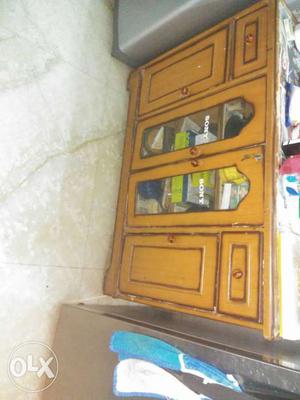 Wooden crockery cabinet with double door main