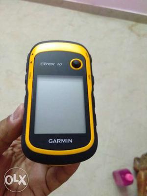 Yellow And Black Garmin Etrex 10 GPS Navigator