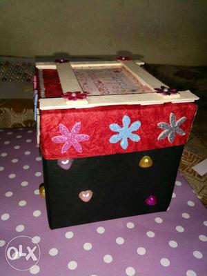 EXPLOSION BOX (Black, Red, And Brown Floral Box)