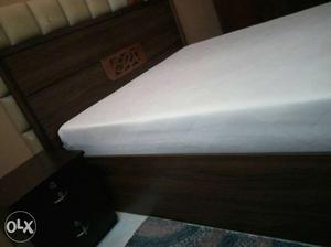Wakefit Brand mattress 8 inch queen size