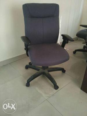 6 Nos. used office chairs on sale urgently. Price
