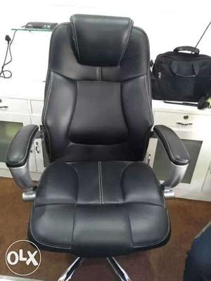 Boss Chair Base Black Leather Padded Rolling
