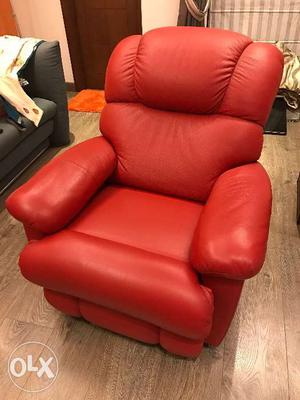 La-Z Boy Recliner (Excellent condition). With 10 year